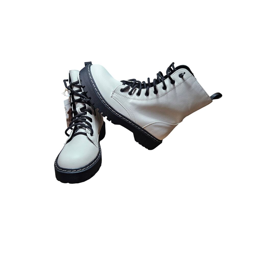 Sincerely Jules Harley Women Lace Up Combat Boots White Faux Leather 10 Medium